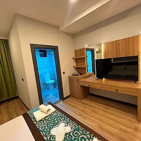 Sever Hotel *
